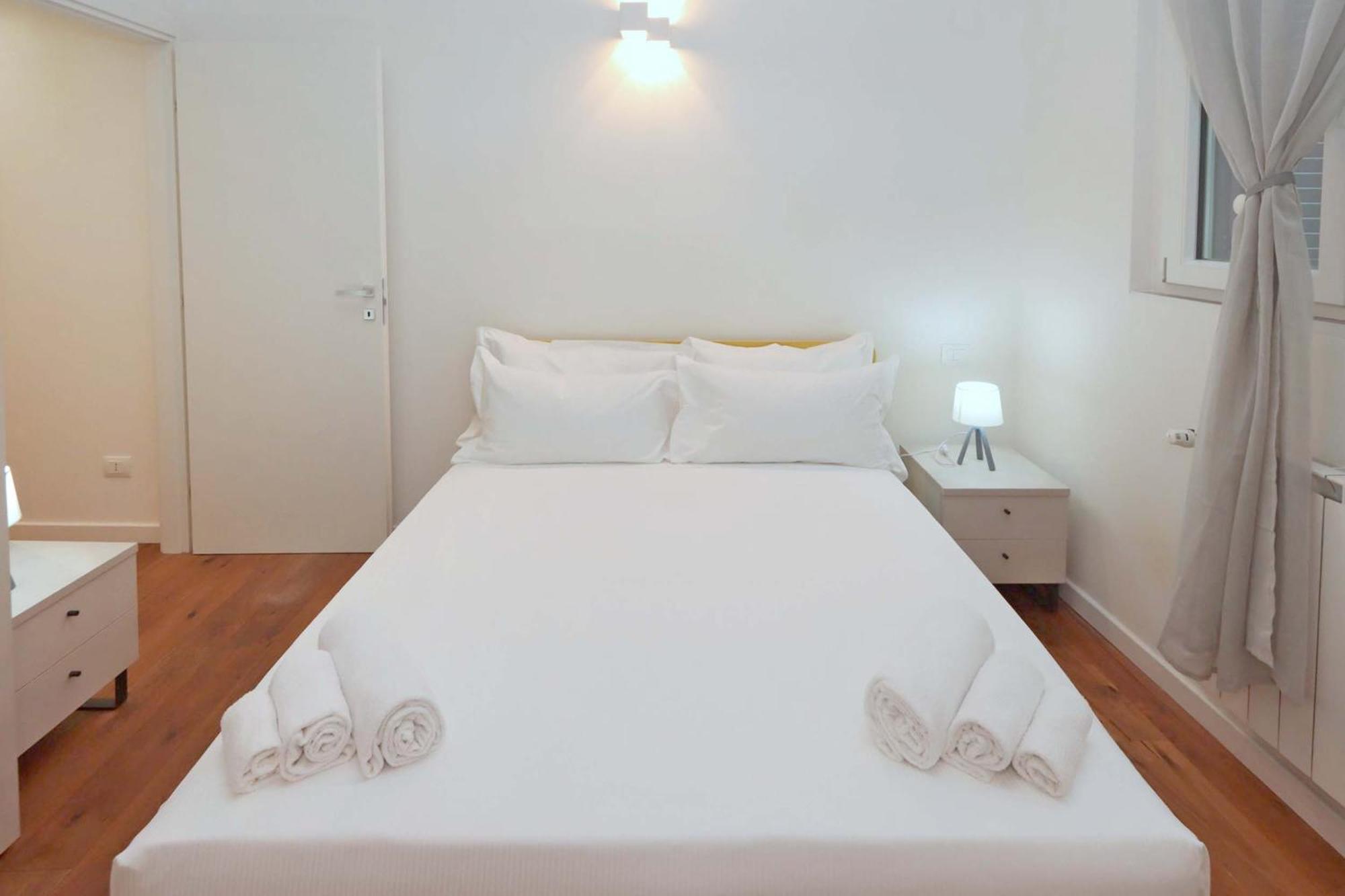 Cittadella Luxury Apartments Флоренція Екстер'єр фото